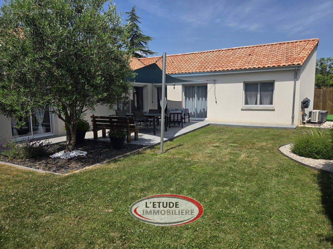 Photo 1 - Maison à SAINT-JEAN-DE-BOISEAU