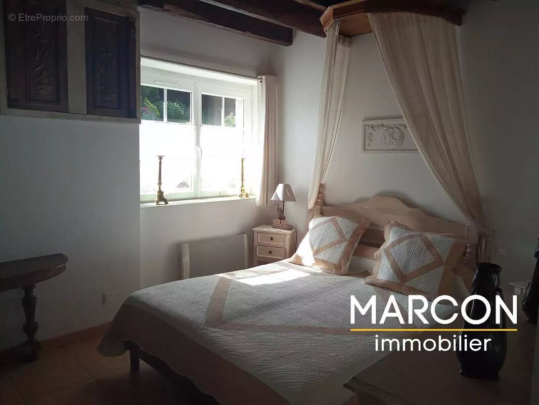 Maison 289 m² à Ajain  - photo 11