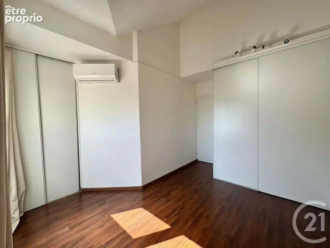 Appartement 85 m² à Villeurbanne  - photo 13