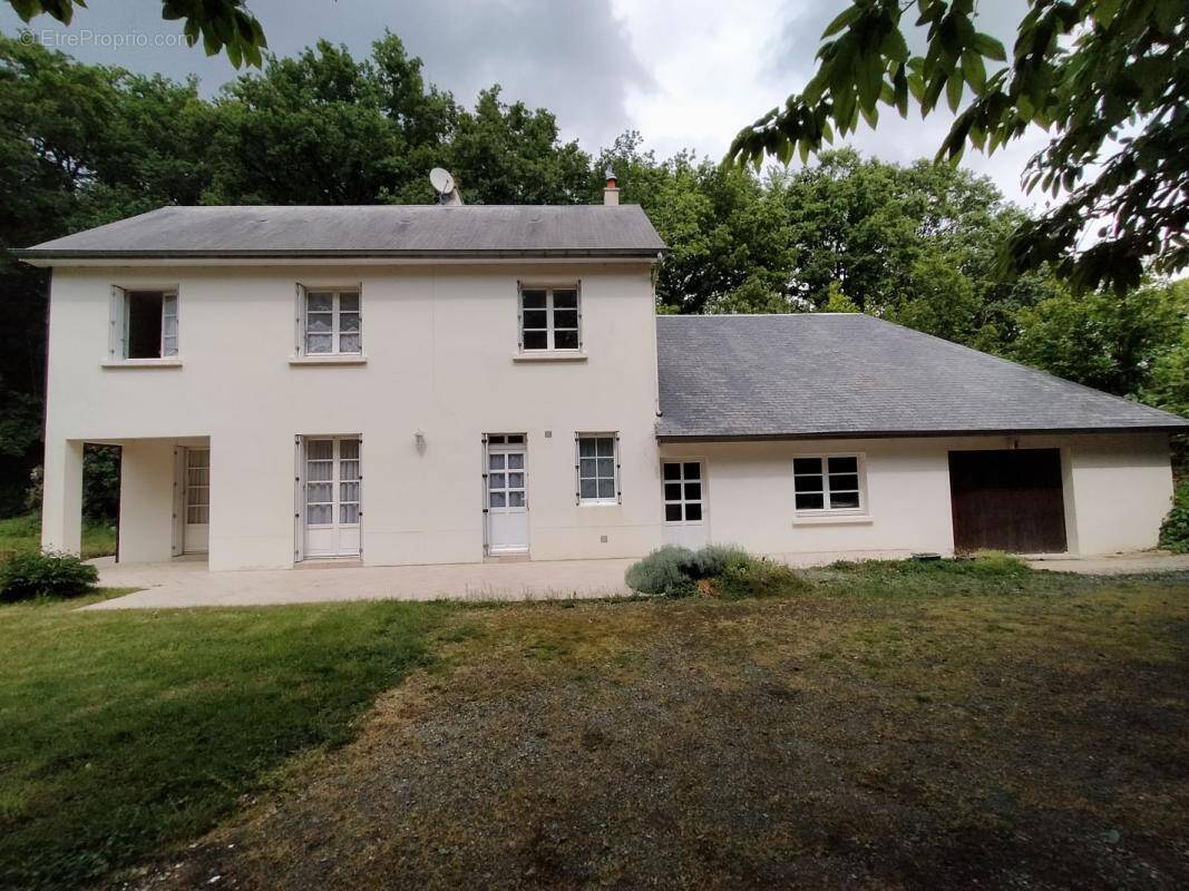 Maison à SAINT-AUBIN-DU-DESERT