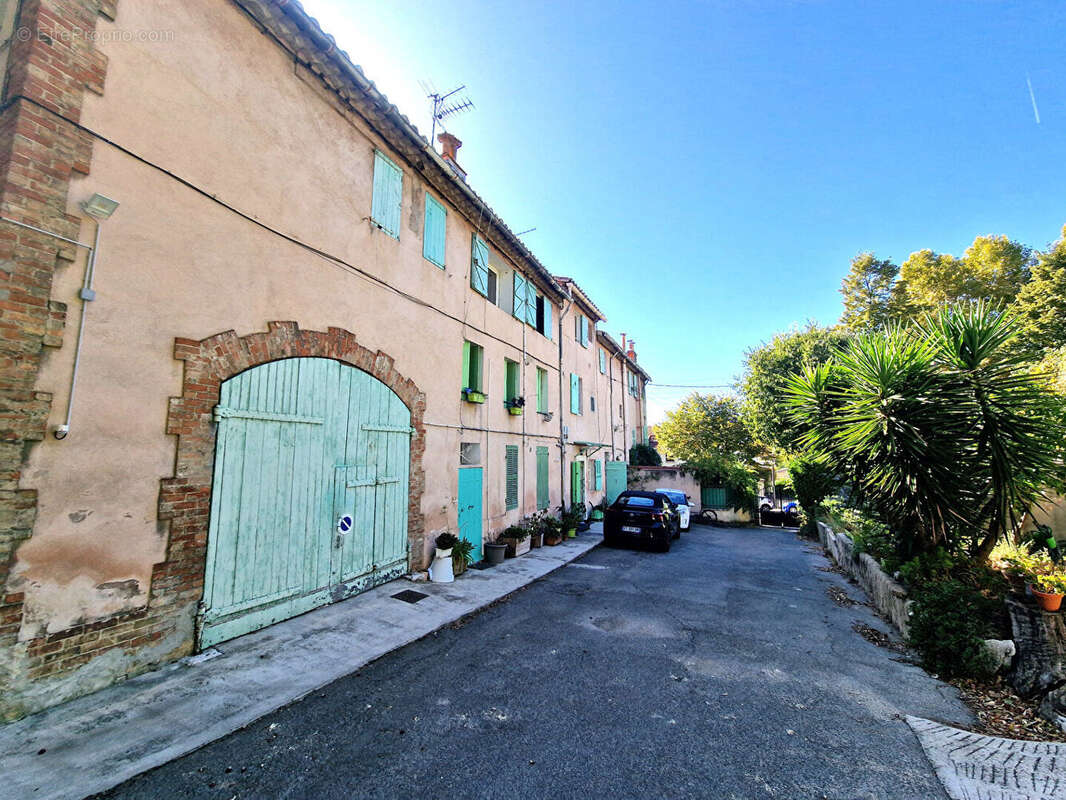 Appartement à MARSEILLE-12E