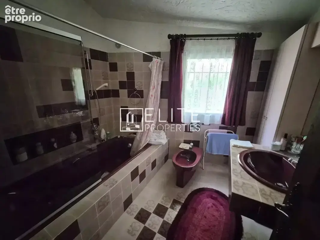 Villa 221 m² – vue panoramique + piscine – speracedes - photo 13