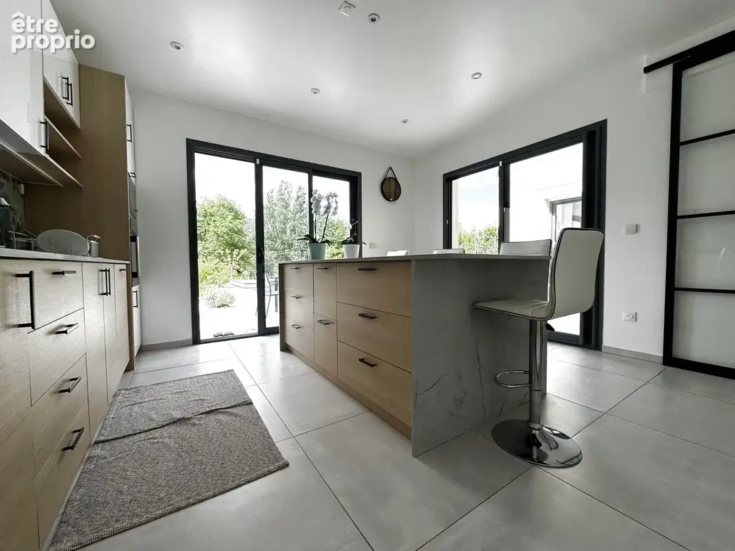 Saint-Witz, Villa  de 325 m2 habitable avec piscine - photo 5
