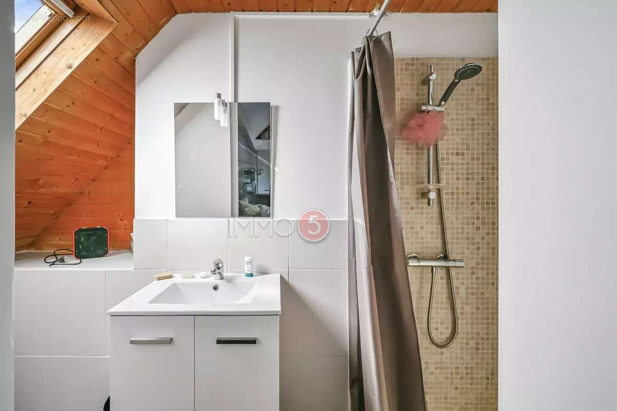 Maison à CLICHY-SOUS-BOIS