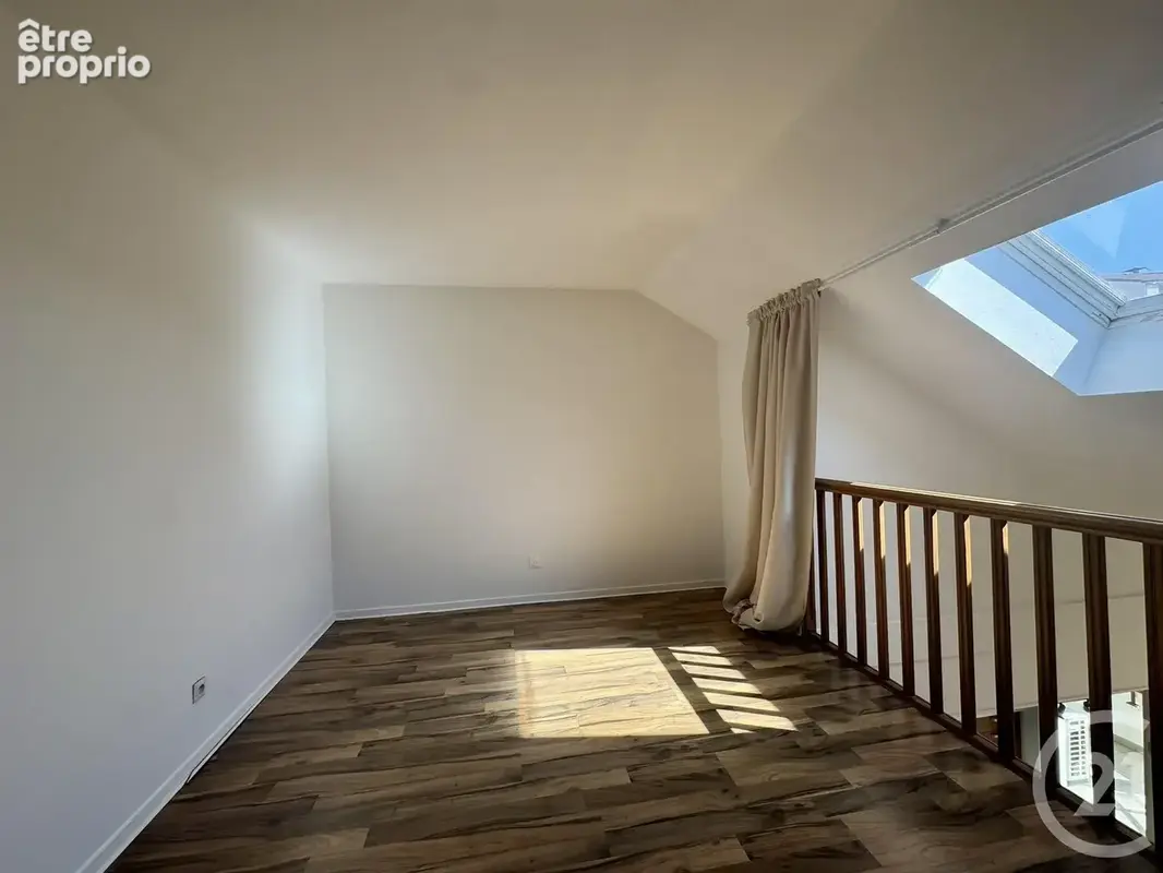 Appartement 85 m² à Villeurbanne  - photo 7