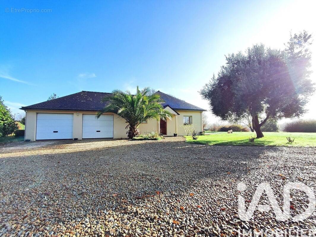 Photo 1 - Maison à RADENAC