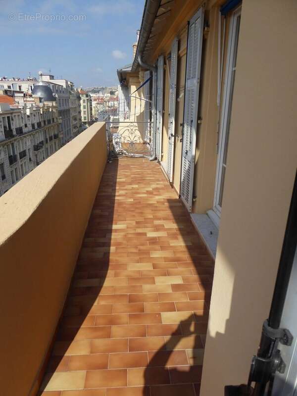 Escalier - Appartement à NICE