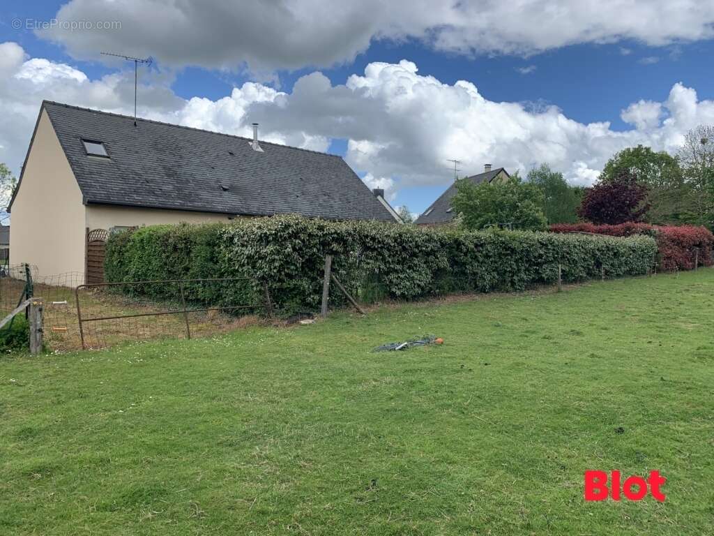 Terrain à BREAL-SOUS-VITRE