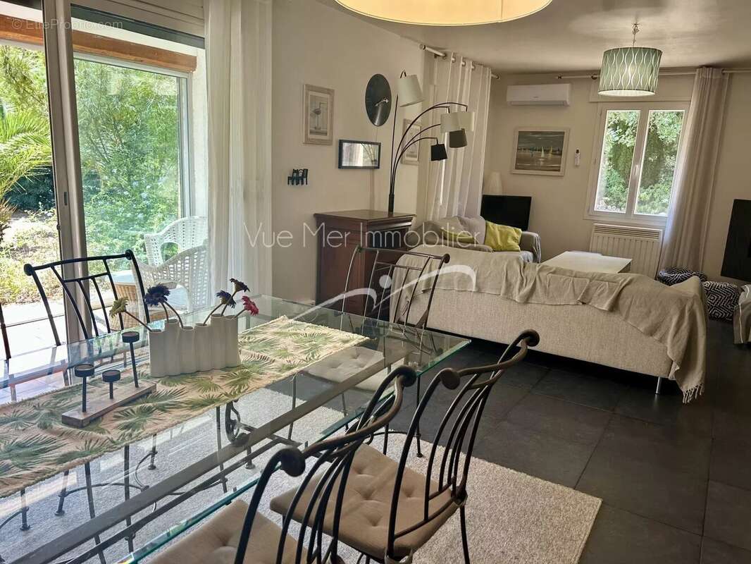 Villa T6. Parc de 2 089 m² avec piscine - photo 14
