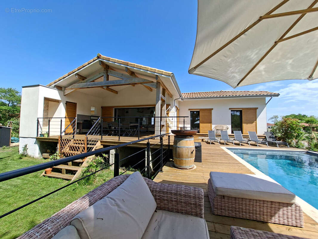 Maison à VIELLE-SAINT-GIRONS