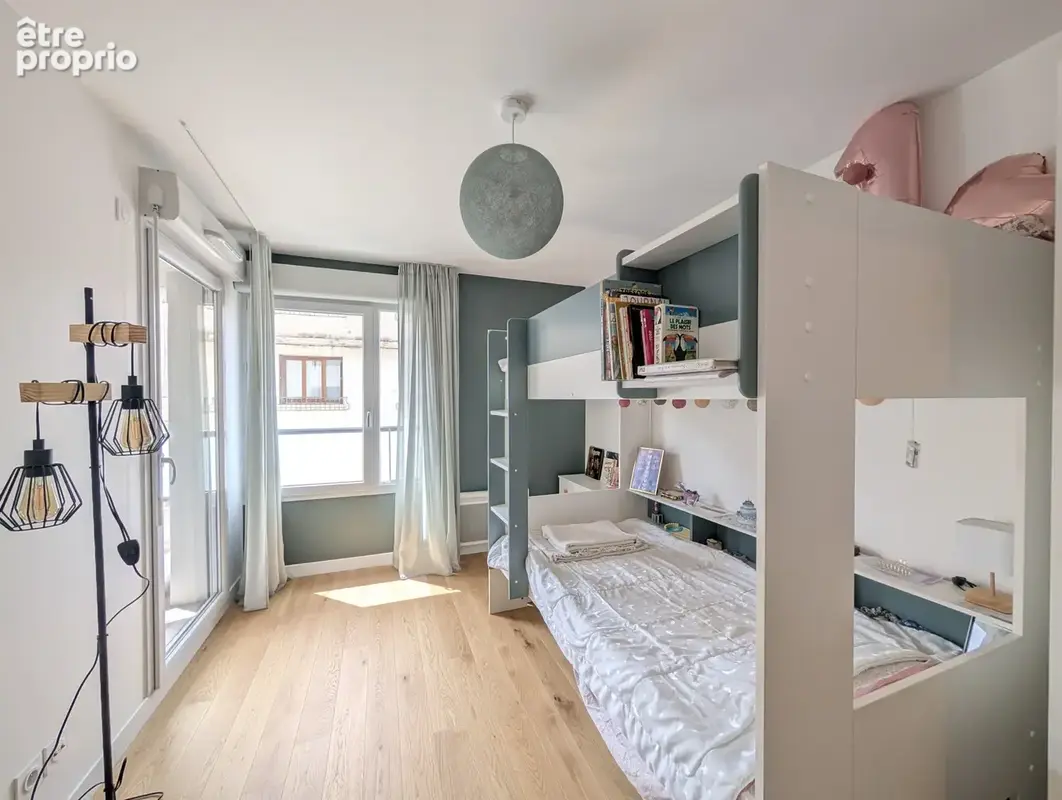13005 - Camas - Rue de Verdun - T2 40m2 TBE - Terrasse - photo 5