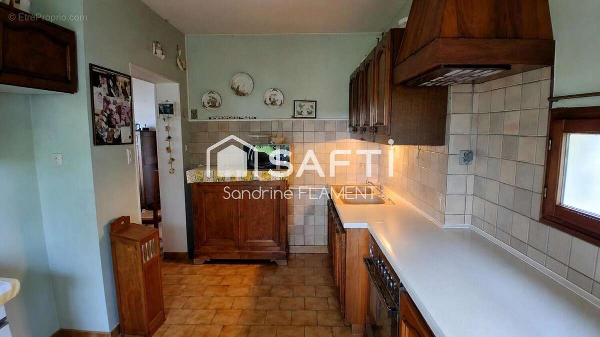 Photo 3 - Maison à COUCY-LE-CHATEAU-AUFFRIQUE