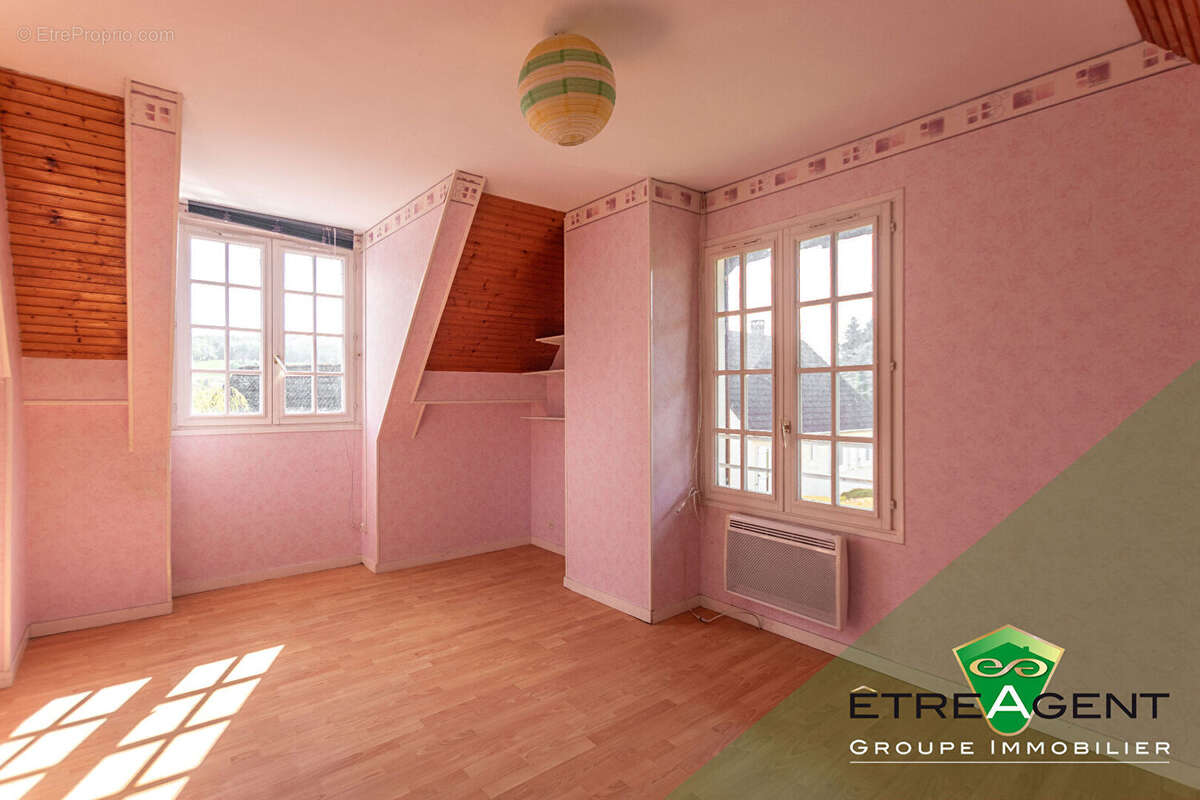 Maison à ARNIERES-SUR-ITON