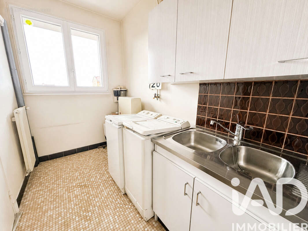Photo 2 - Appartement à NOGENT-SUR-MARNE