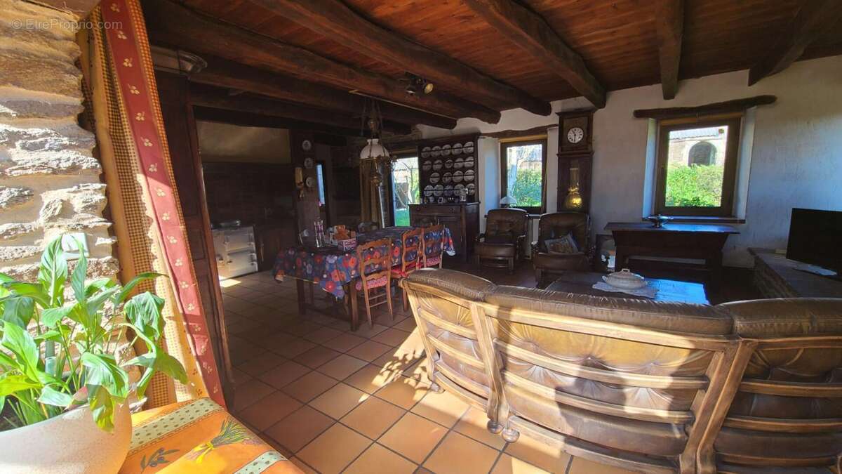 Maison à PLOUGONVEN
