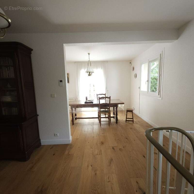 Toulouse,cöte pavee t4/5 dans une petite residence - photo 4