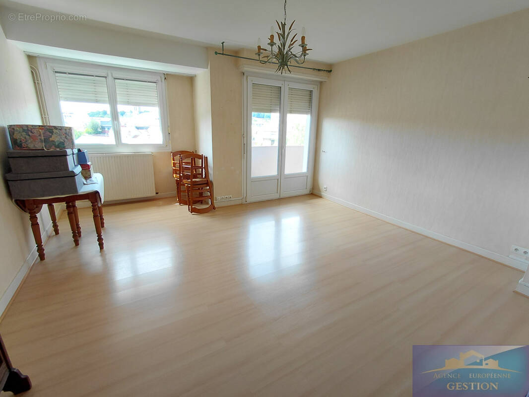 Appartement à LOURDES