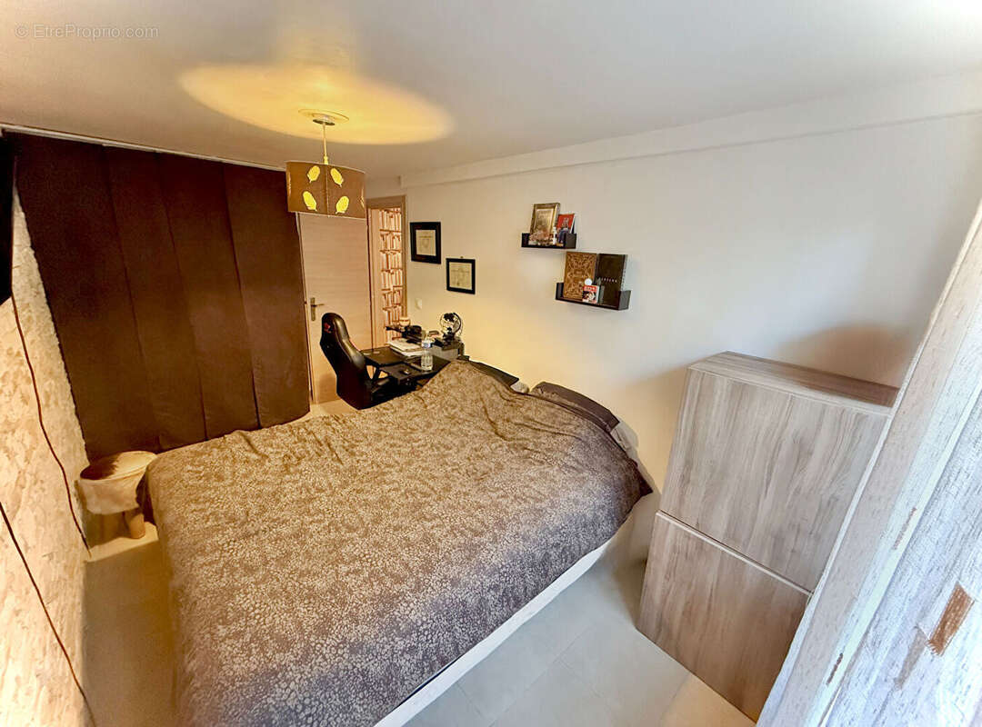 Maison à GOUSSAINVILLE