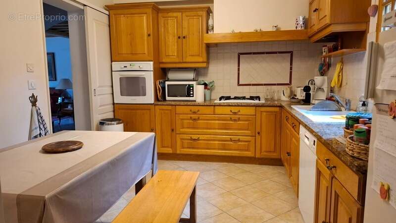 Maison à FEUCHEROLLES