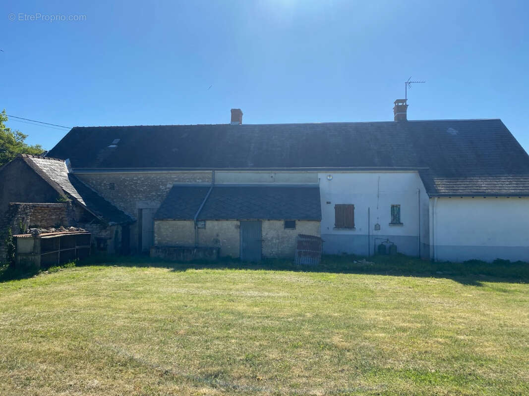 Maison à AVERDON