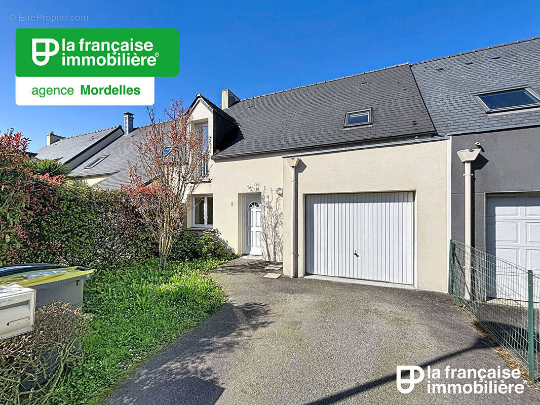 Maison à BRUZ