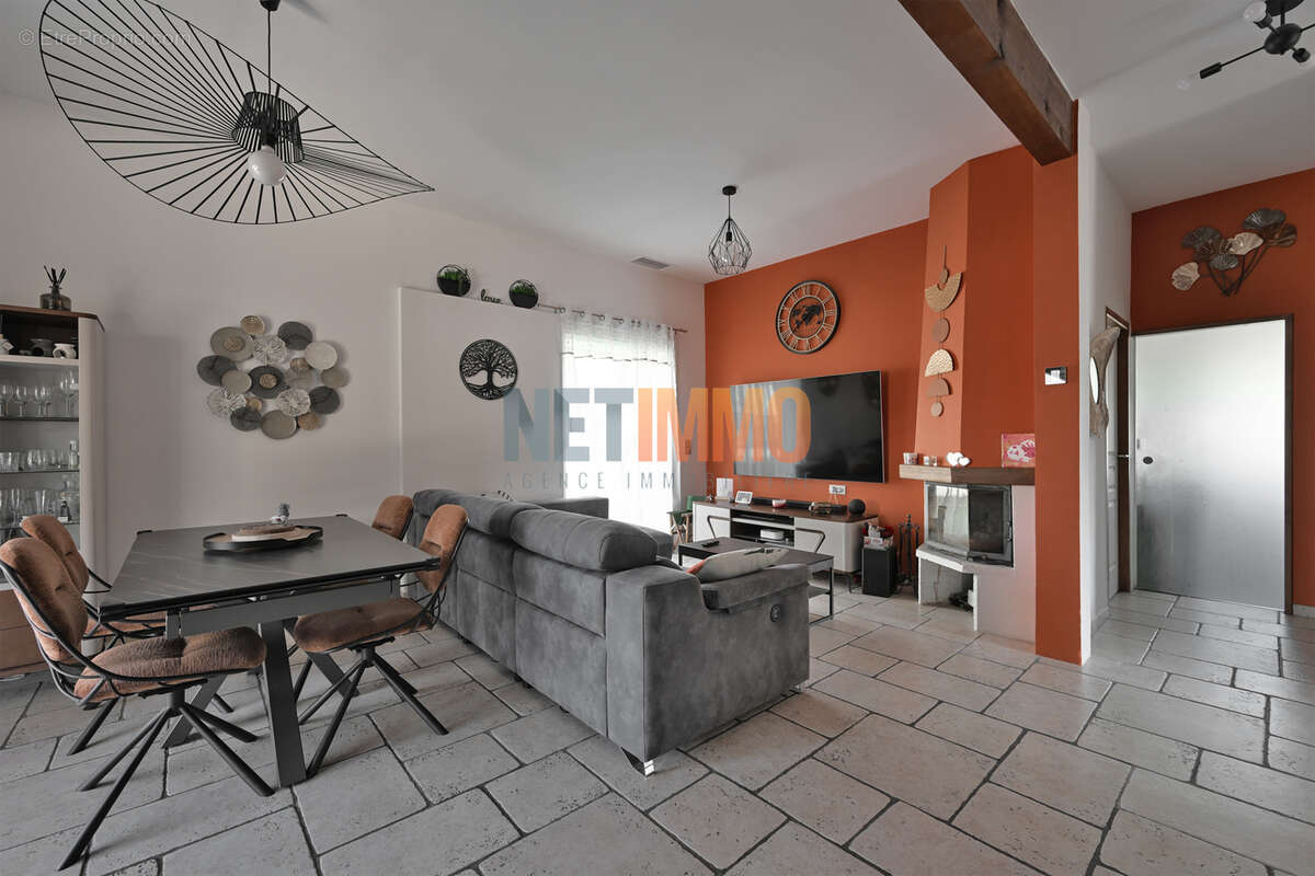 Villa plain-pied avec piscine - photo 16