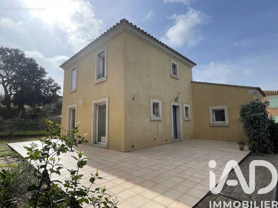 Photo 1 - Maison à SIX-FOURS-LES-PLAGES