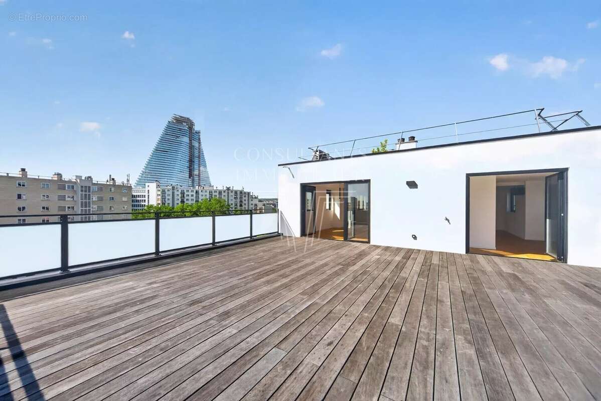 Appartement à PARIS-15E