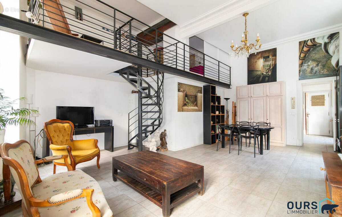 Appartement à SAINT-DENIS