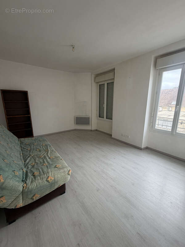 Maison à CHATENAY-SUR-SEINE