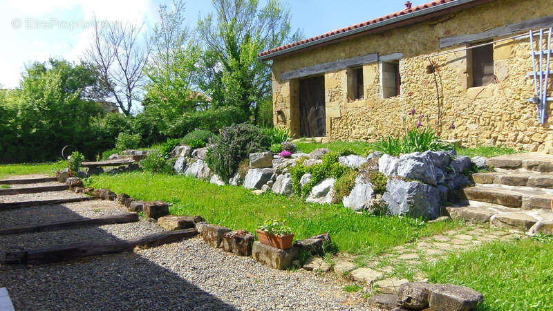 Maison à CASTELNAVET