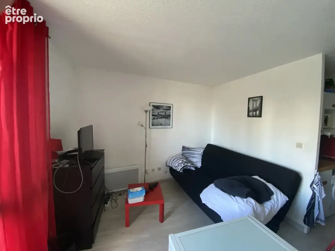PROCHE CENTRE FONT-ROMEU - Bel appartement studio-cabine 25 2 à vendre avec garage individuel - photo 5