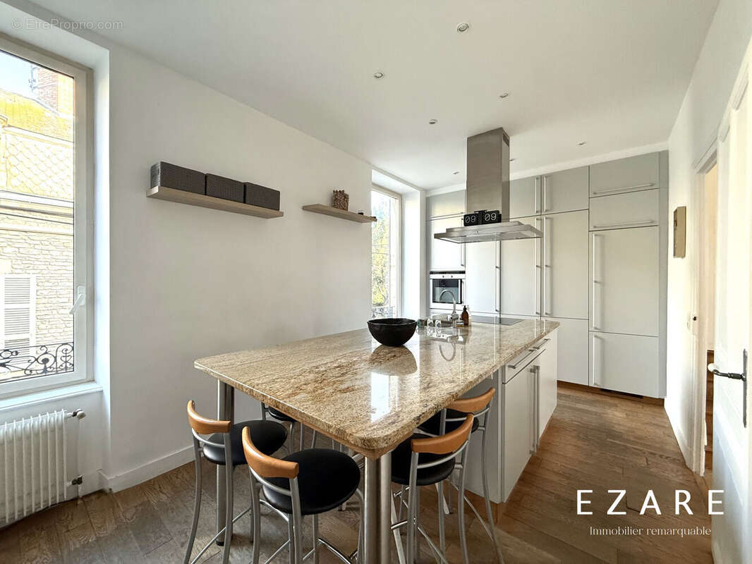 Maison 320 m² à Beaune  - photo 6