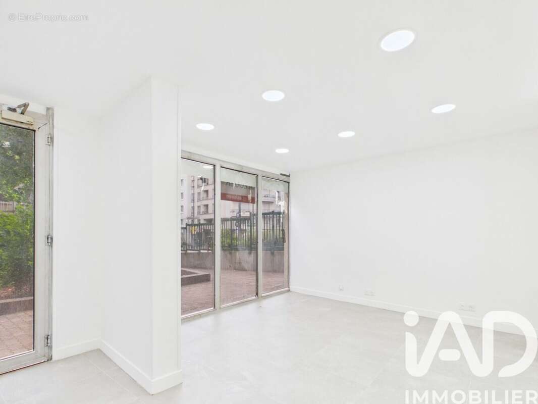 Commerce 45 m² à Nogent-Sur-Marne  - photo 2