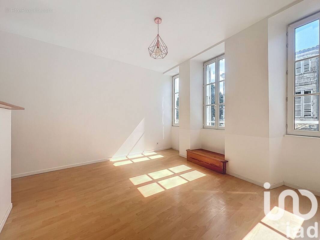 Photo 1 - Appartement à LA ROCHELLE