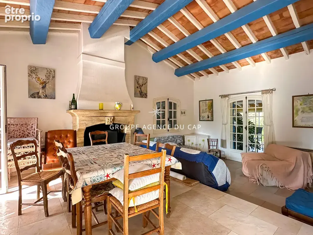 Villa provençale à vendre à Sainte Maxime, à quelques pas des plages - photo 8