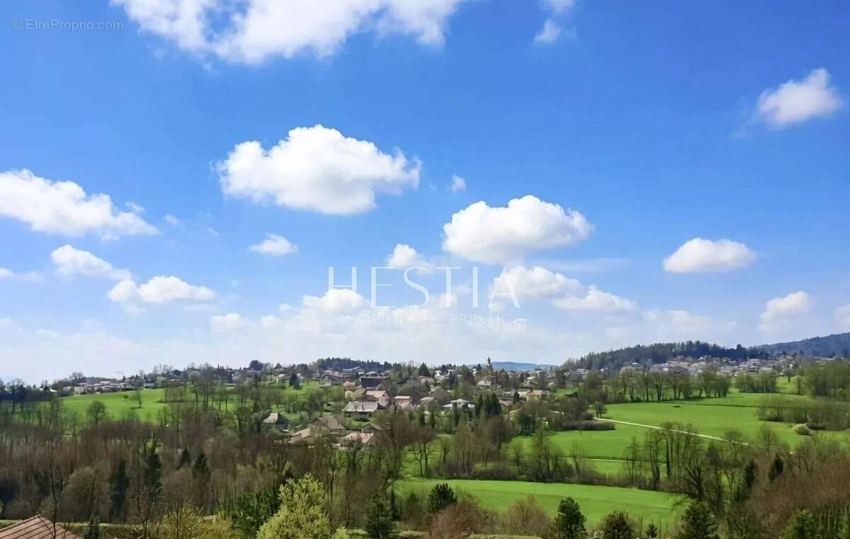 Maison à SAINT-MARTIN-BELLEVUE