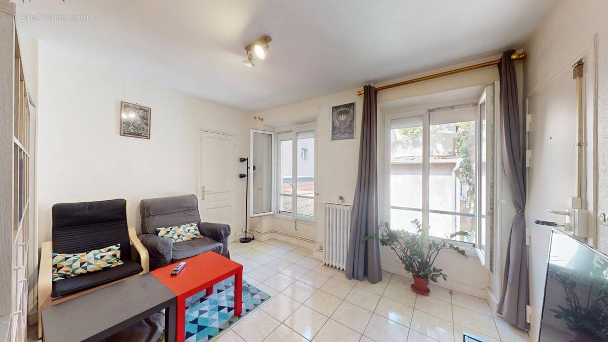 Appartement à BOIS-COLOMBES