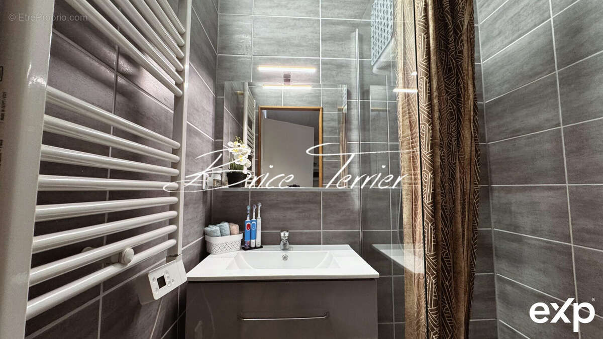 Appartement à MEYTHET