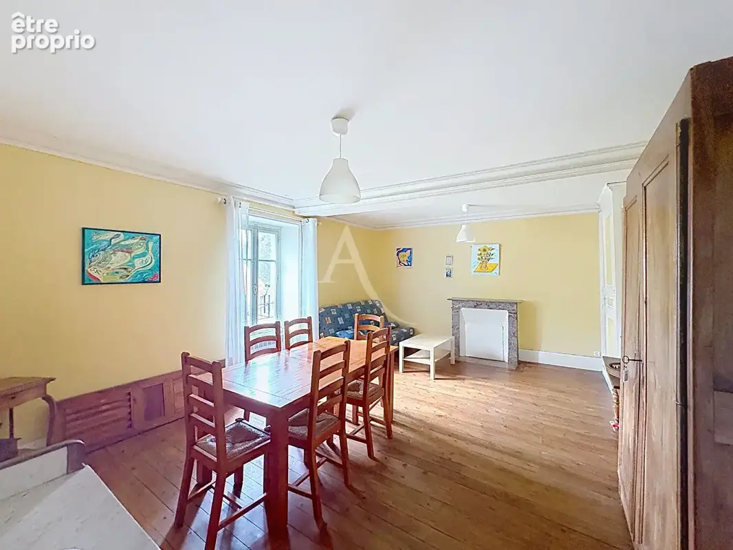 Maison Chateau Gontier Sur Mayenne - 3 appartements - photo 10