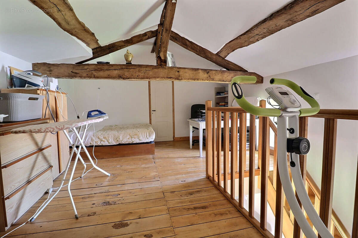 Maison à AUBETERRE-SUR-DRONNE