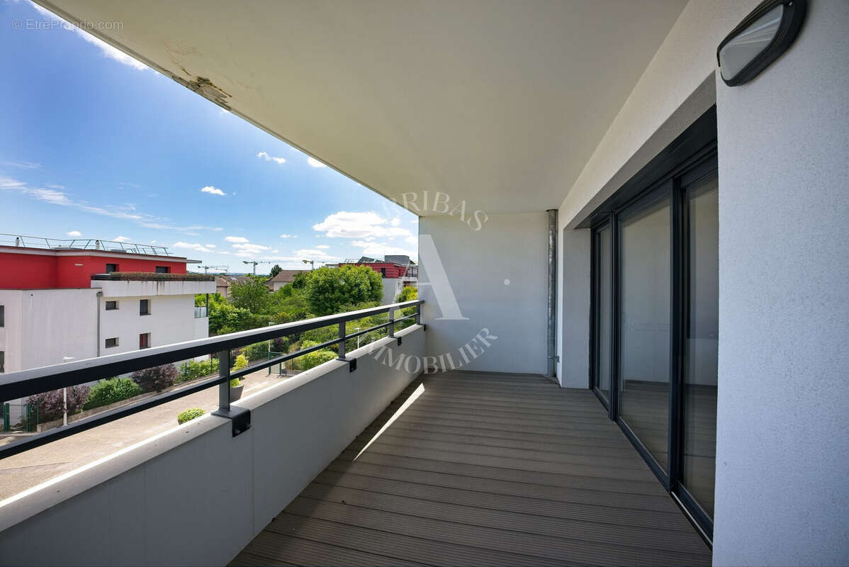 Appartement à FERNEY-VOLTAIRE