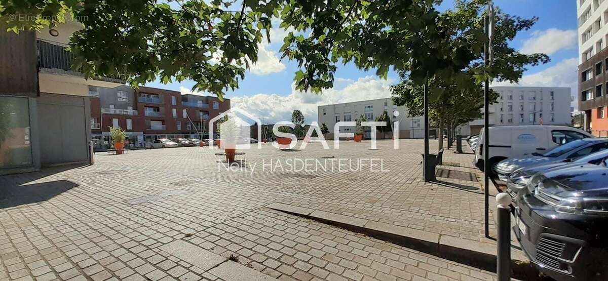 Photo 8 - Commerce à BEUVRAGES