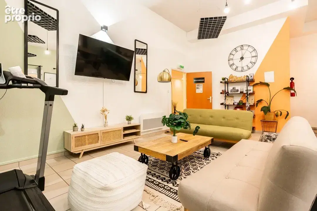 INVESTISSEMENT LOCATIF  LIMOGES  Résidence Etudiante Uxco Les Arènes d'Orsay - 5,25% de rentabilité - photo 10