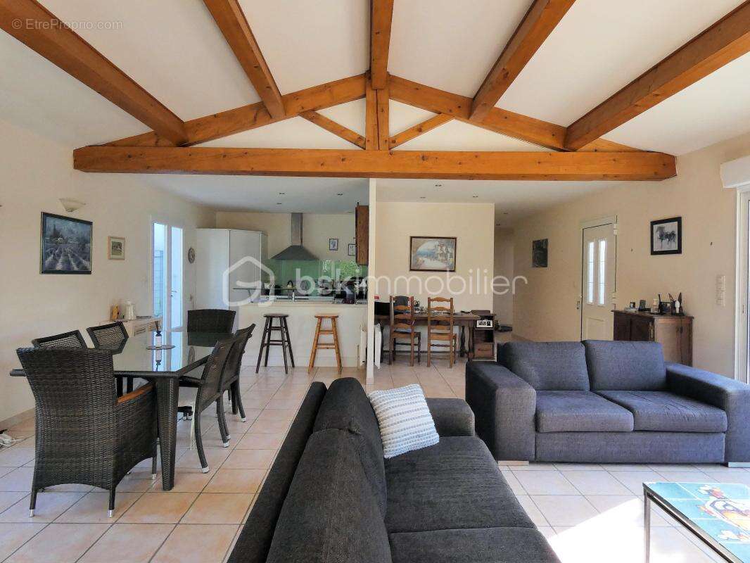 Maison à LA TREMBLADE