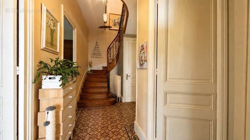 Maison de 5 pièces principales - photo 4