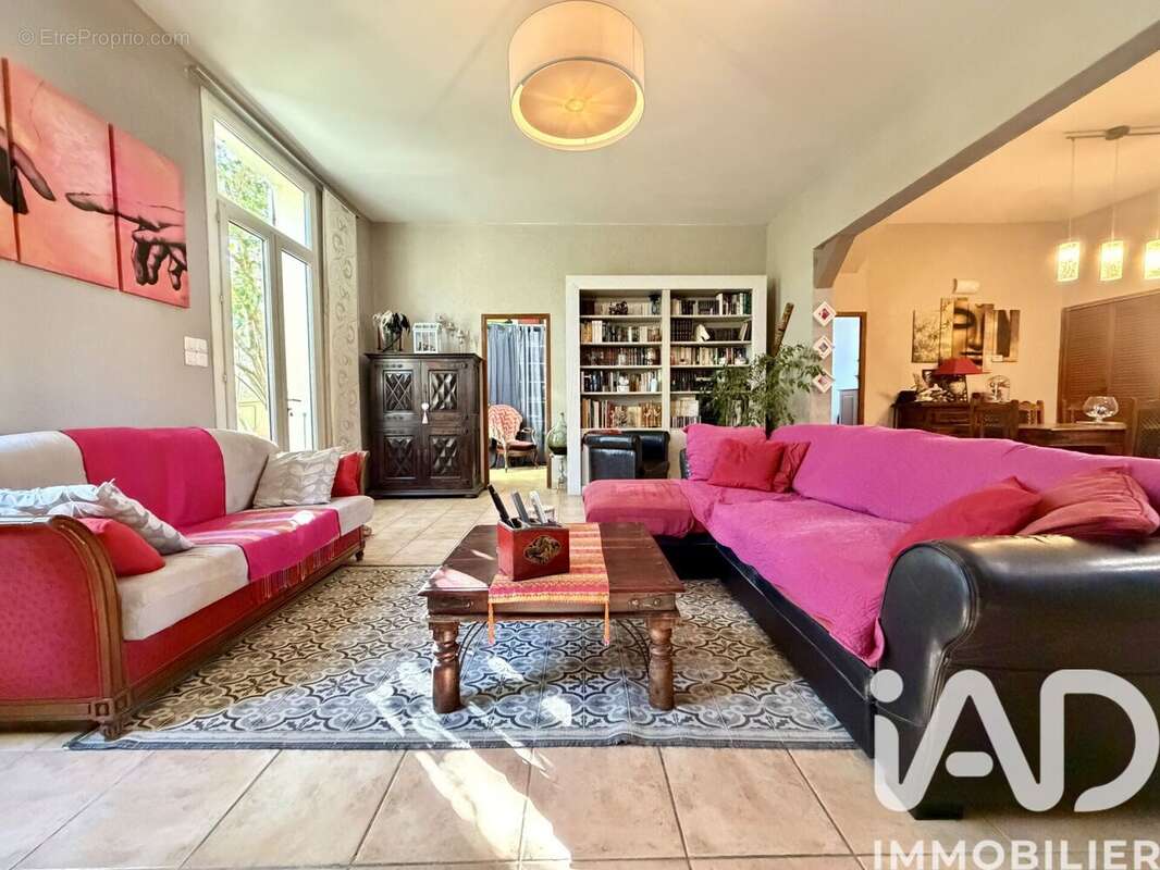 Photo 4 - Maison à PEYROLLES-EN-PROVENCE