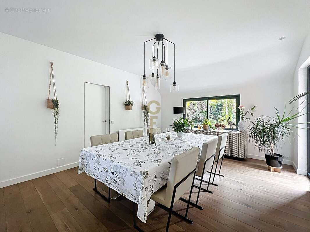 Maison à MARCQ-EN-BAROEUL