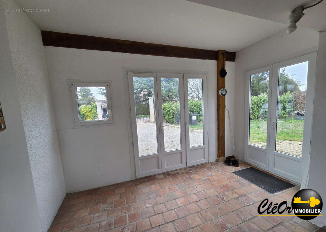 Maison à SAINT-SYMPHORIEN-SUR-SAONE