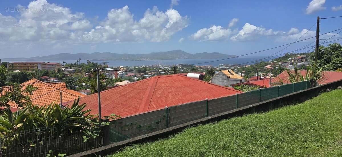 Maison à FORT-DE-FRANCE